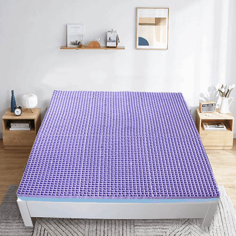 TPE Silicone Cooling Gel Mattress Topper offering advanced cooling technology, luxurious body-contouring comfort, and durable support for enhanced sleep quality.