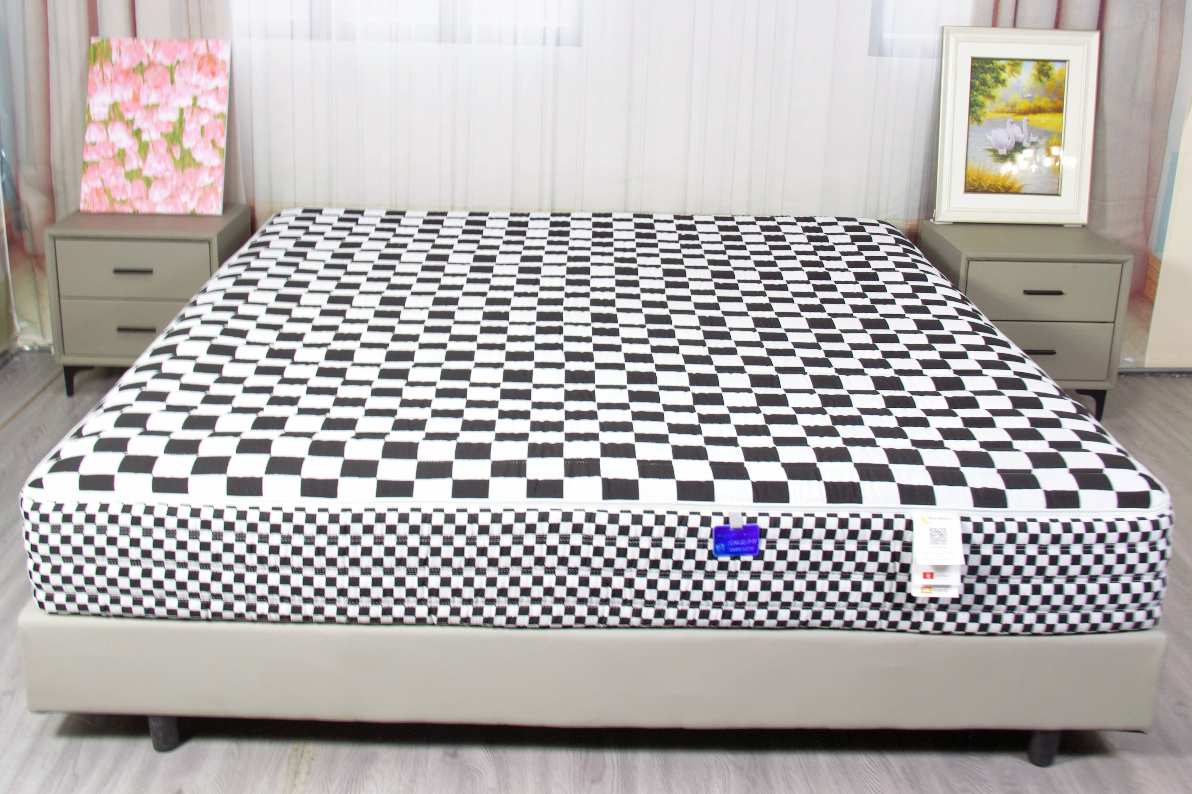 Zenith Cotton Luxe Zip-Pad Ivytress - A premium cotton zip-pad designed for enhanced comfort and support, featuring a removable and washable cover for easy maintenance.